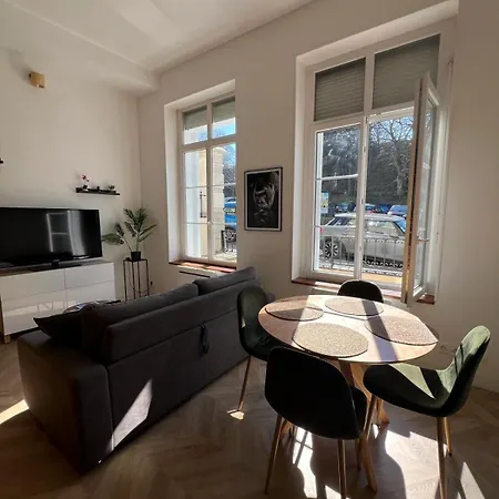 Vue Sur La Basilique - בולון-סור-מאר